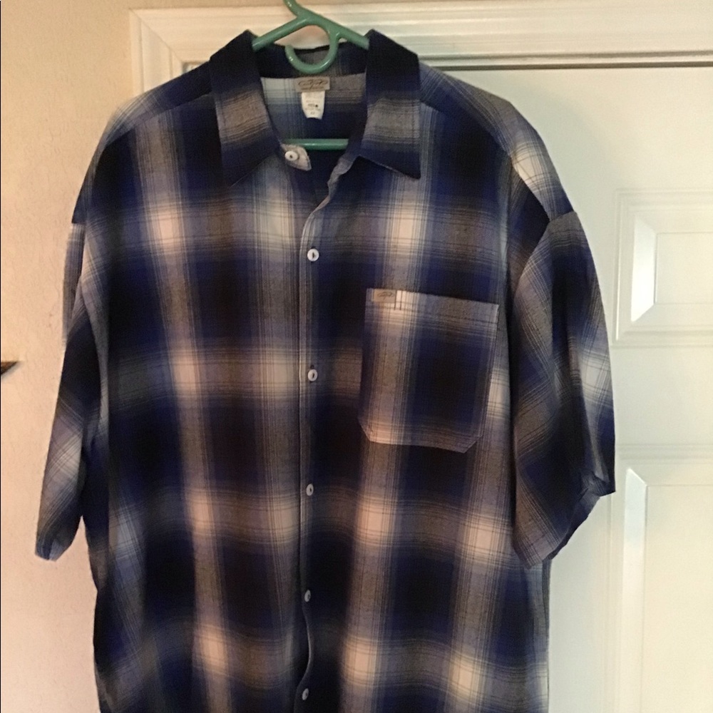 Cal tops men’s button down short sleeved shirt. 4XL